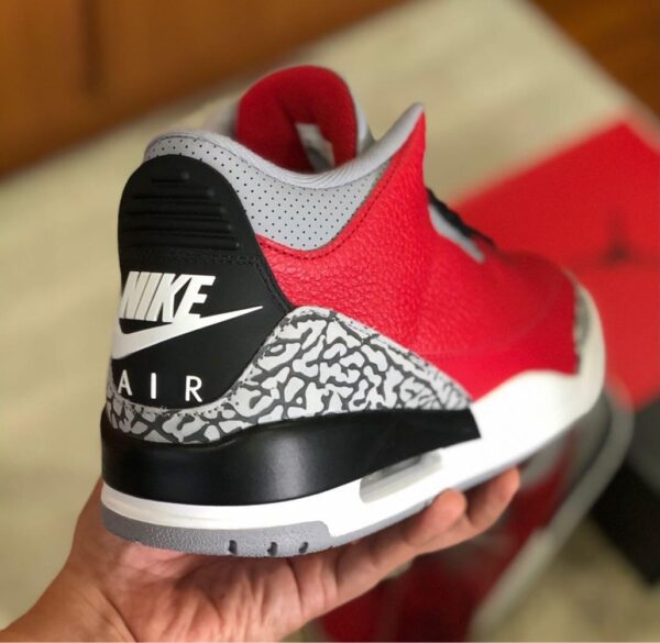 Jordan 3 Retro SE Unite Fire Red