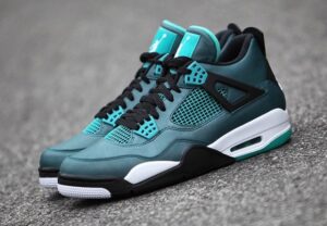 Air Jordan 4 Retro 30th Teal