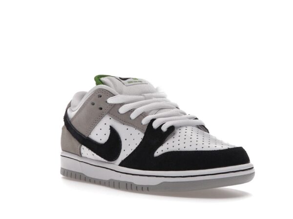 Nike SB Dunk Low Chlorophyll