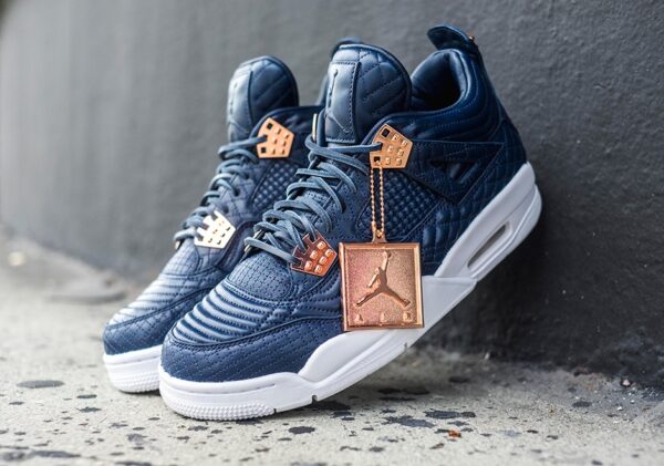 Air Jordan 4 Retro Obsidian