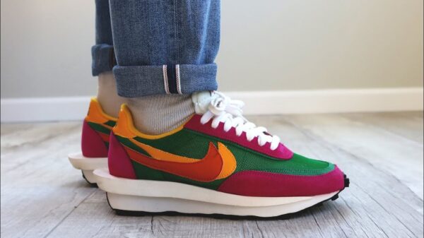 Nike LD Waffle sacai Pine Green