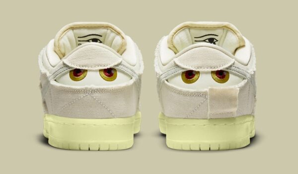 Nike SB Dunk Low Mummy