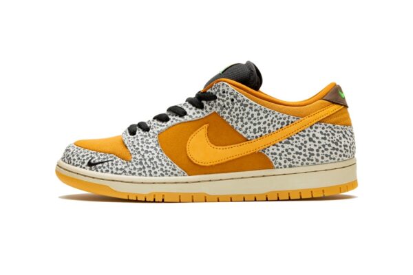 Nike SB Dunk Low Safari