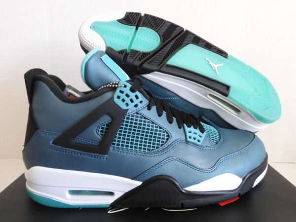 Air Jordan 4 Retro 30th Teal