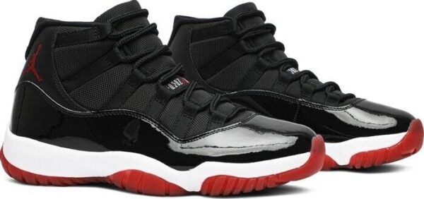 Jordan 11 Retro Playoffs Bred (2019)